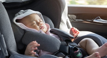 Lợi Ích Của Ghế Ô Tô Cho Bé BMT – Giải Pháp An Toàn Cho Gia Đình Hiện Đại